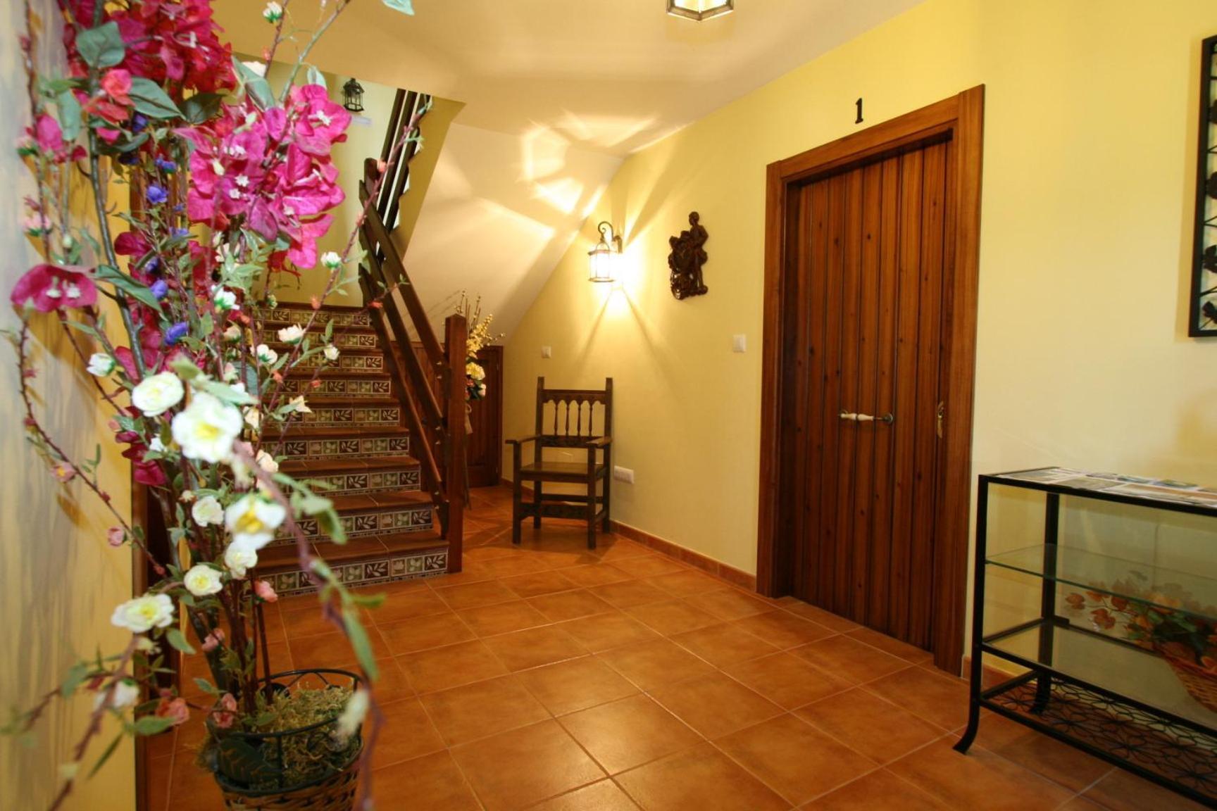 Apartamentos Toraya Hoz de Anero Exterior photo