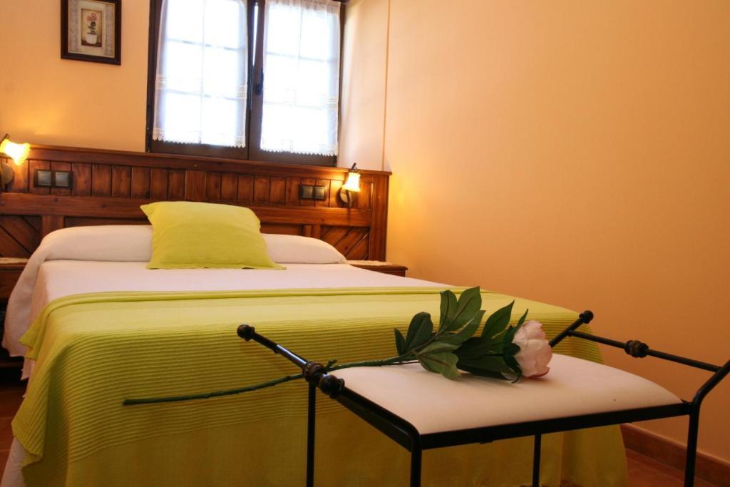 Apartamentos Toraya Hoz de Anero Room photo