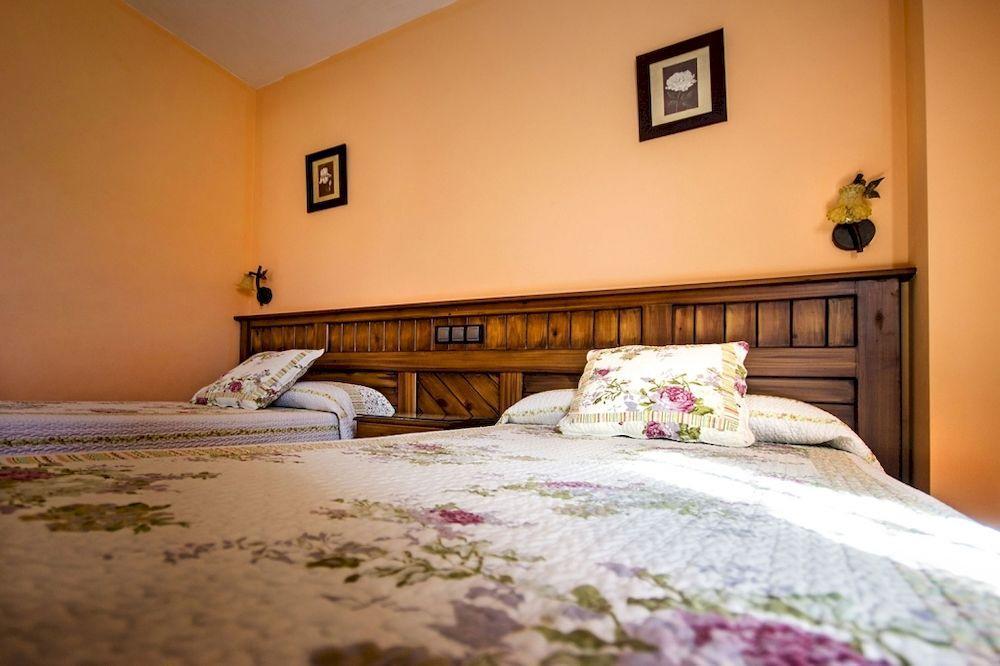 Apartamentos Toraya Hoz de Anero Exterior photo